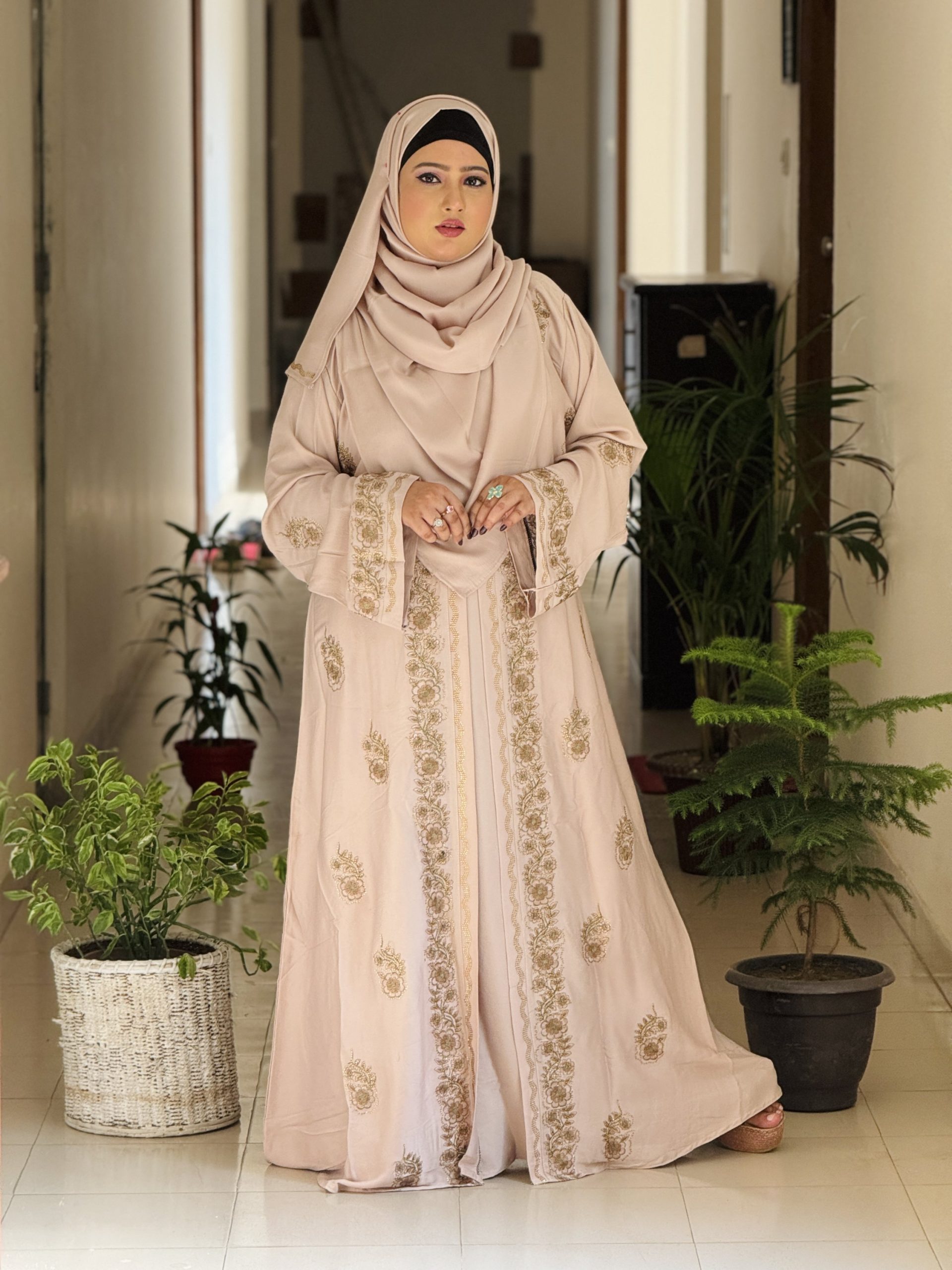 Luxury Abaya (A) - Image 7