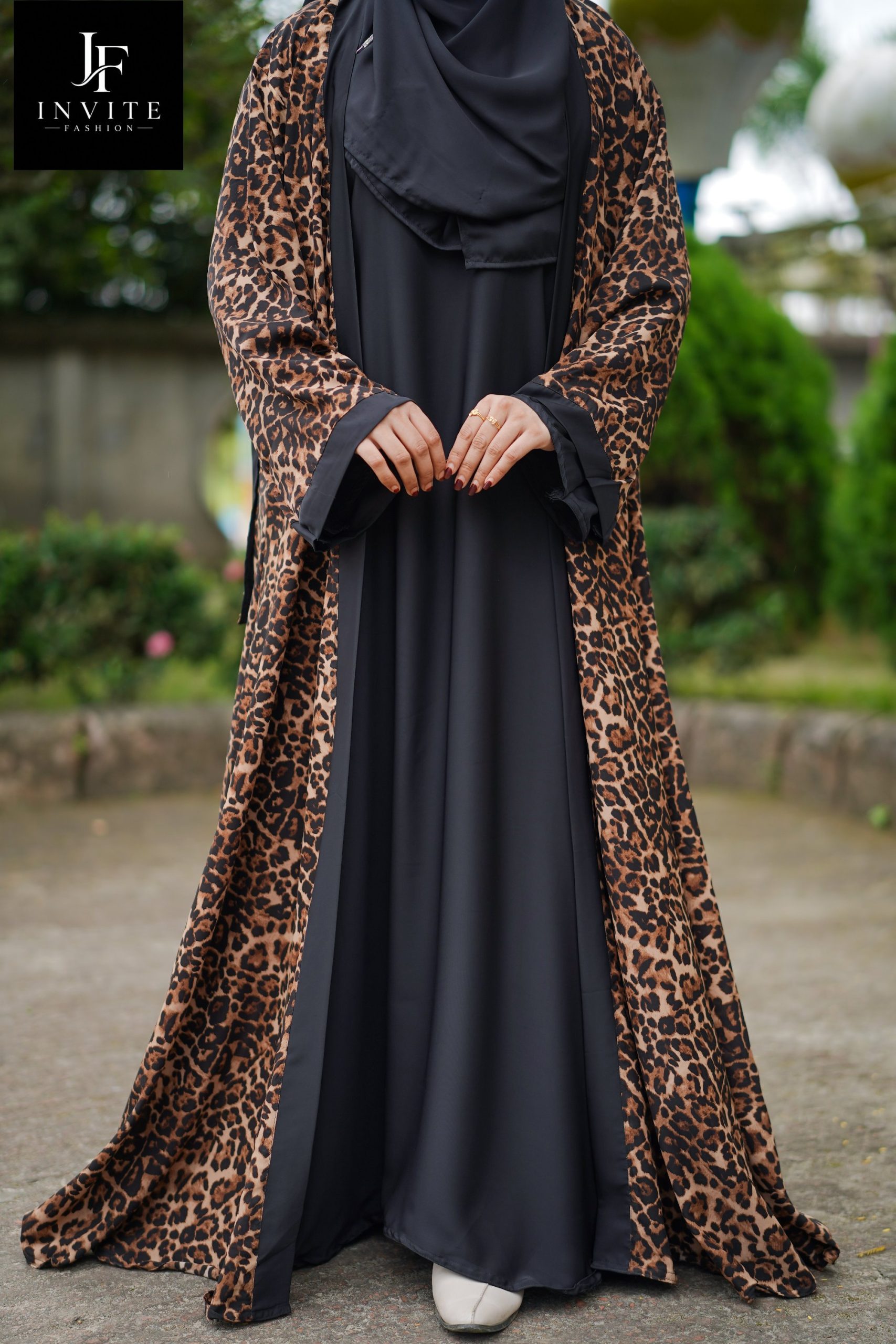 টাইগার পিন্ট আবায়া - Image 4
